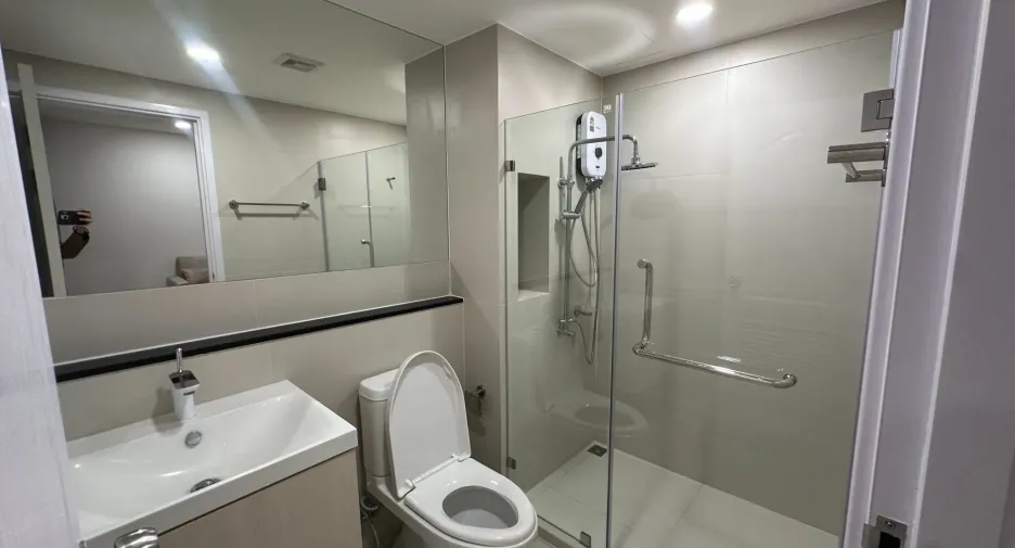À louer 1 chambre condo à Bang Na, Bangkok