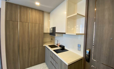 Продажа 1 кровать кондо в Кхлонг Тоеи, Бангкок