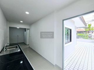 出售 2 卧室 联排别墅 在 Bang Bua Thong, Nonthaburi