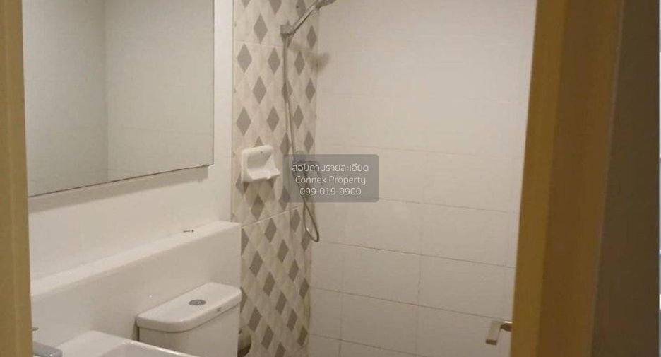 For sale 2 bedrooms townhouse in Mueang Samut Prakan, Samut Prakan
