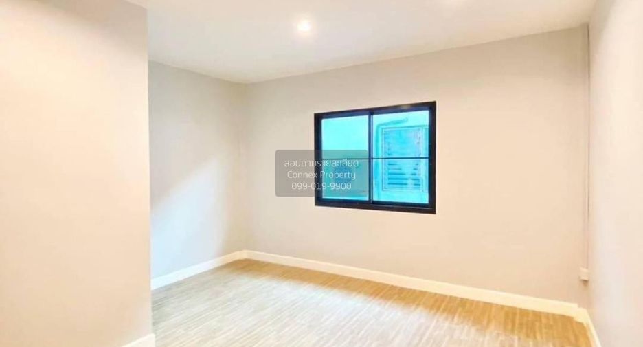 Reihenhaus zum Kauf mit 2 Zimmer in Bang Yai, Nonthaburi