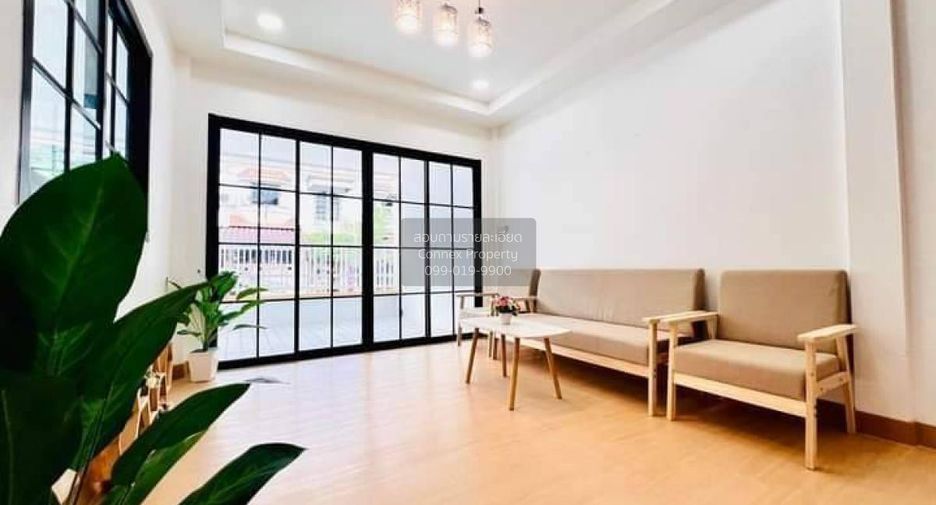 For sale 3 ベッドルーム townhouse in Bang Bua Thong, Nonthaburi