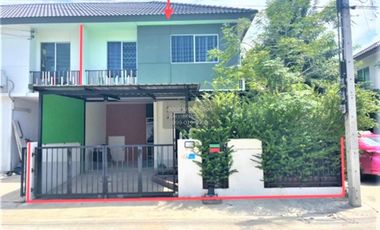 For sale 3 bedrooms townhouse in Sai Noi, Nonthaburi
