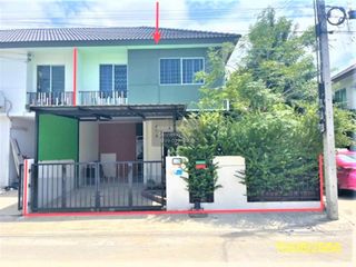 出售 3 卧室 联排别墅 在 Sai Noi, Nonthaburi