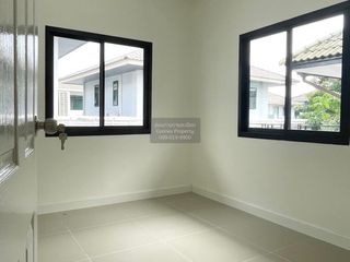 Reihenhaus zum Kauf mit 3 Zimmer in Bang Yai, Nonthaburi