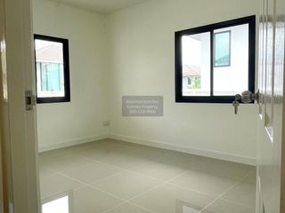 Reihenhaus zum Kauf mit 3 Zimmer in Bang Yai, Nonthaburi