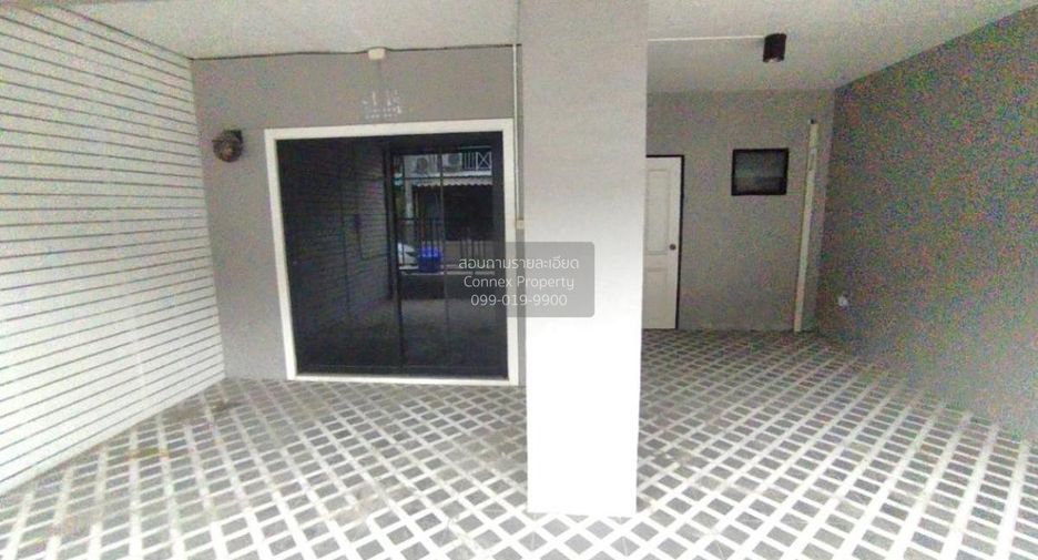 Reihenhaus zum Kauf mit 3 Zimmer in Bang Bua Thong, Nonthaburi