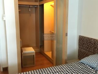 For sale 1 Beds condo in Phra Khanong, Bangkok
