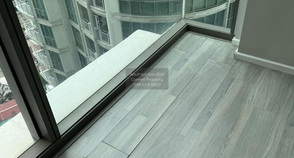 For sale 2 bedrooms condo in Khlong Toei, Bangkok