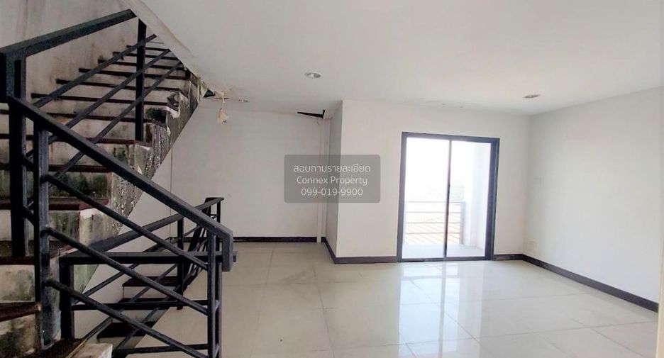 Casa adosada en venta de 2 habitaciones en Mueang Nonthaburi, Nonthaburi
