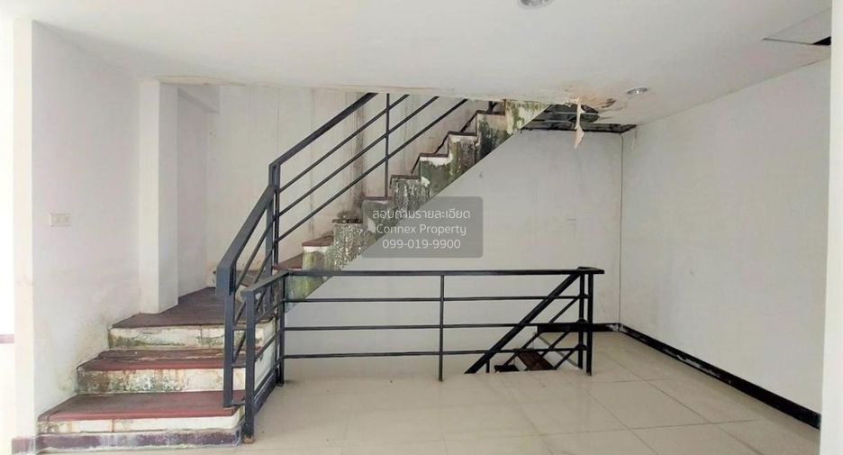 Casa adosada en venta de 2 habitaciones en Mueang Nonthaburi, Nonthaburi