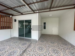 出售 3 卧室 联排别墅 在 Sai Noi, Nonthaburi