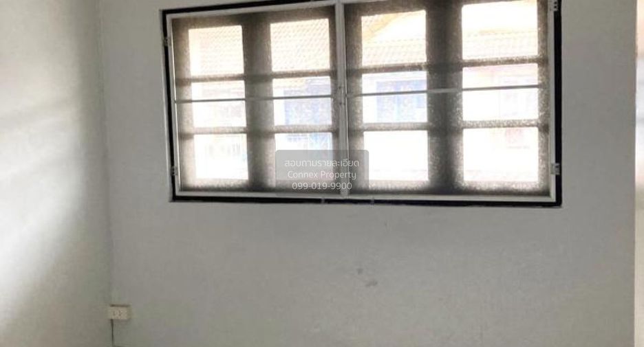 Reihenhaus zum Kauf mit 3 Zimmer in Bang Bua Thong, Nonthaburi