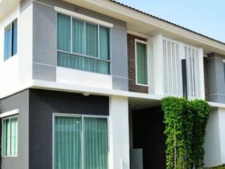 Reihenhaus zum Kauf mit 3 Zimmer in Bang Yai, Nonthaburi