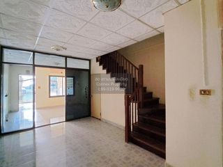 出售 3 卧室 联排别墅 在 Sai Noi, Nonthaburi