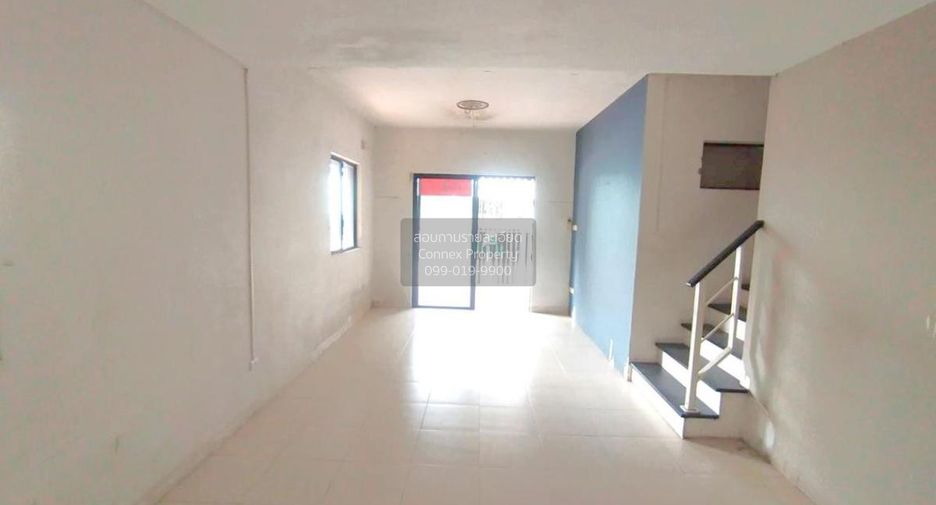 Reihenhaus zum Kauf mit 3 Zimmer in Bang Yai, Nonthaburi