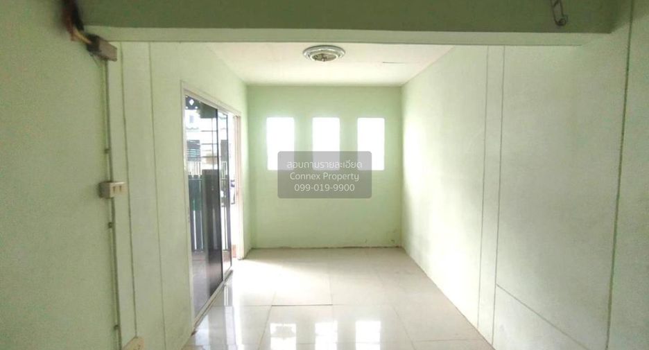 Reihenhaus zum Kauf mit 3 Zimmer in Bang Yai, Nonthaburi