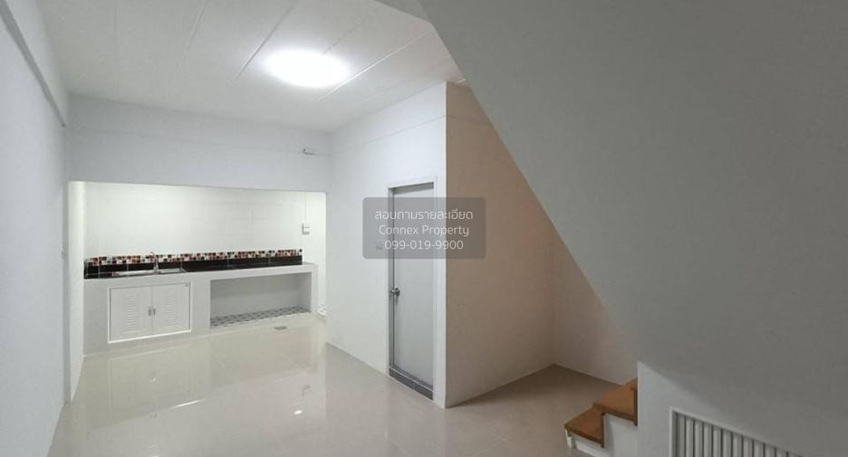 À vendre 3 chambres maison de ville à Bang Bua Thong, Nonthaburi