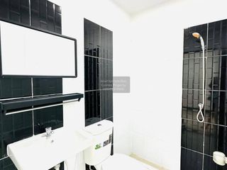 出售 2 卧室 联排别墅 在 Sai Noi, Nonthaburi