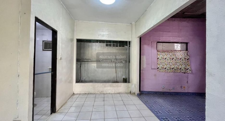 Casa adosada en venta de 3 habitaciones en Khan Na Yao, Bangkok