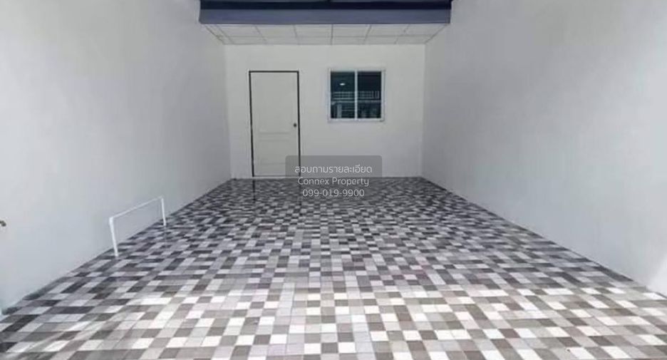 出售 2 卧室 联排别墅 在 Thanyaburi, Pathum Thani