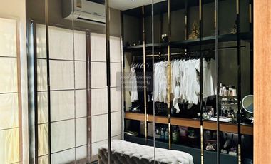 出售 3 卧室 联排别墅 在 Lat Phrao, 曼谷