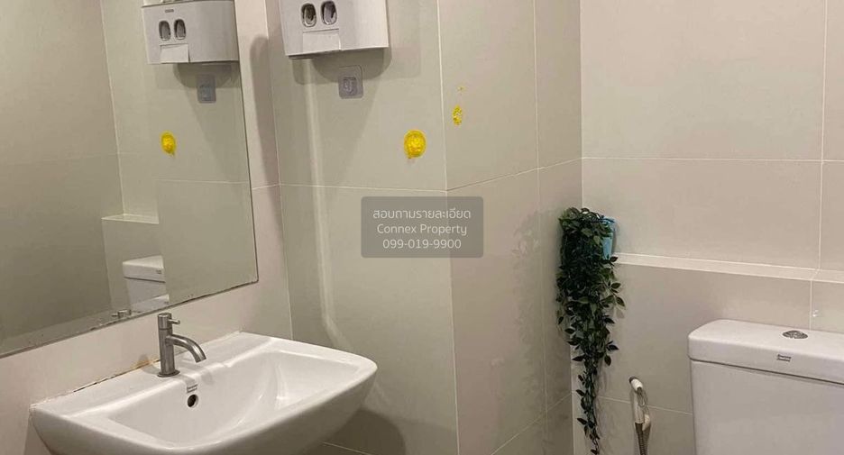 For sale 1 bed condo in Mueang Samut Prakan, Samut Prakan