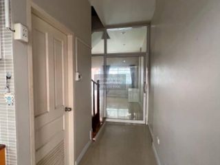 Casa adosada en venta de 4 habitaciones en Bang Khun Thian, Bangkok