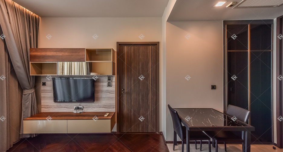 For rent 1 bed condo in Phaya Thai, Bangkok