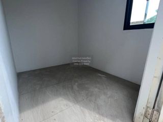 出售 4 卧室 独立屋 在 Lat Krabang, 曼谷