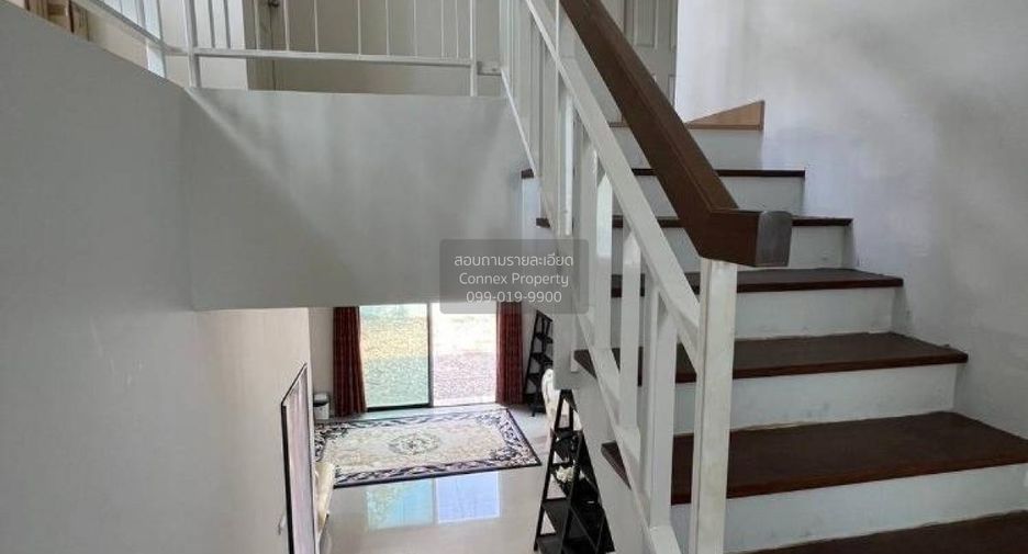 Casa en venta de 4 habitaciones en Lat Krabang, Bangkok