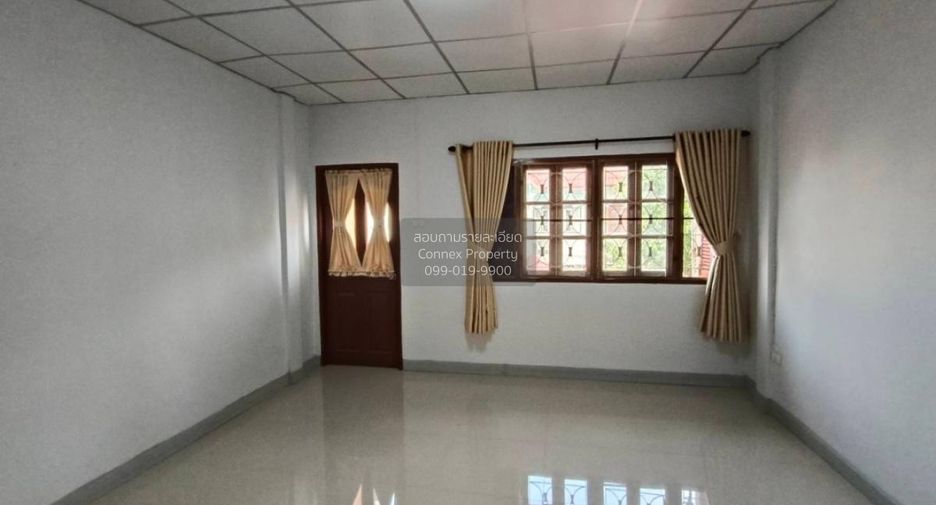 Reihenhaus zum Kauf mit 2 Zimmer in Khlong Sam Wa, Bangkok
