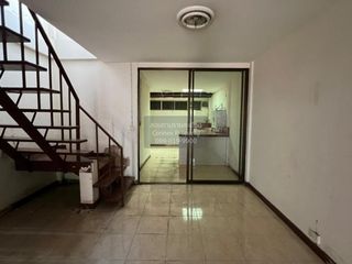 Продажа 3 спальни таунхаус в Лат Пхрао, Бангкок