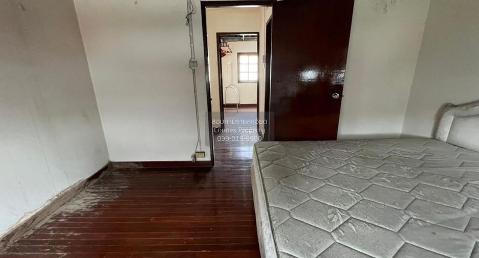 Продажа 3 спальни таунхаус в Лат Пхрао, Бангкок