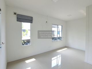 出售 3 卧室 联排别墅 在 Khlong Luang, Pathum Thani