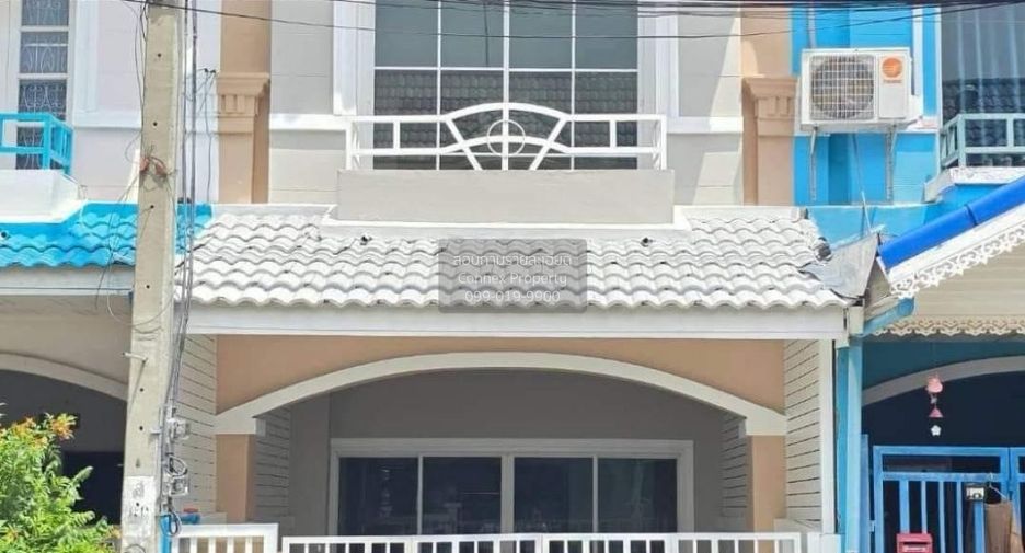 À vendre 3 chambres maison de ville à Bang Bua Thong, Nonthaburi