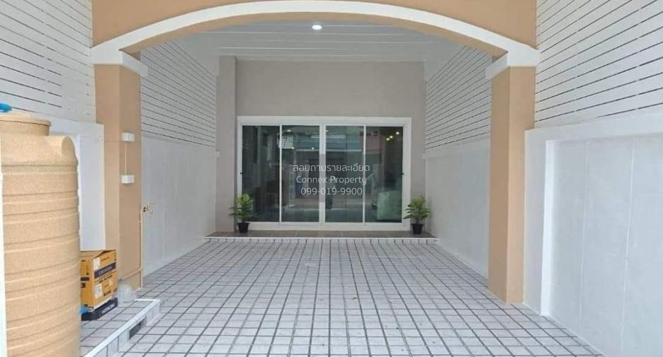À vendre 3 chambres maison de ville à Bang Bua Thong, Nonthaburi