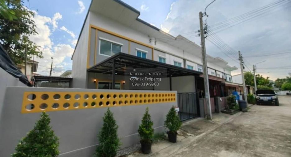 À vendre 3 chambres maison de ville à Bang Bua Thong, Nonthaburi