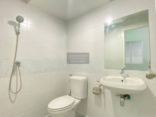 À vendre 3 chambres maison de ville à Bang Bua Thong, Nonthaburi