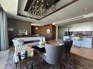 For sale 3 bedrooms condo in Khlong San, Bangkok
