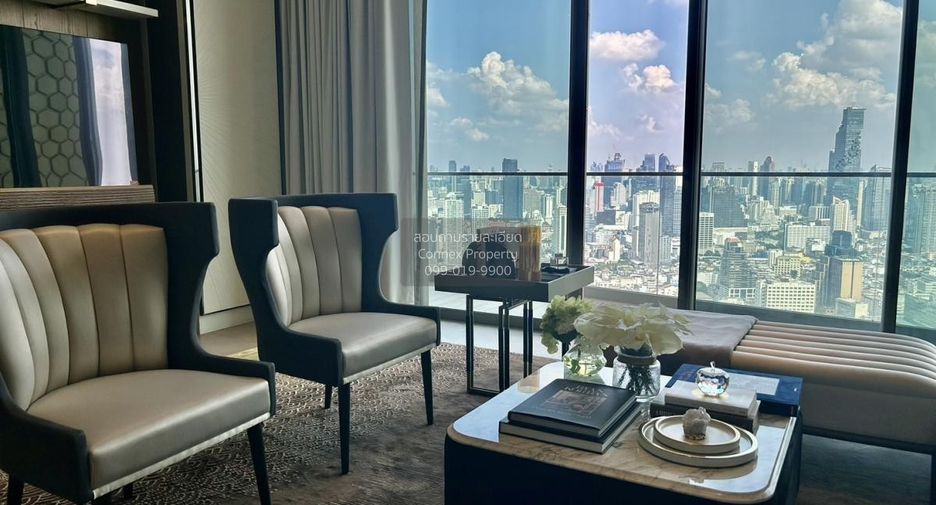 For sale 3 bedrooms condo in Khlong San, Bangkok