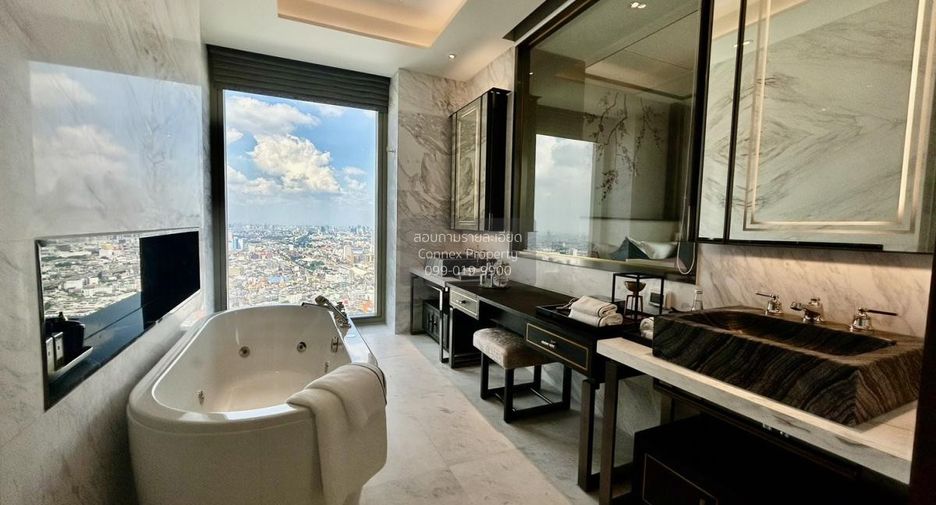 For sale 3 bedrooms condo in Khlong San, Bangkok
