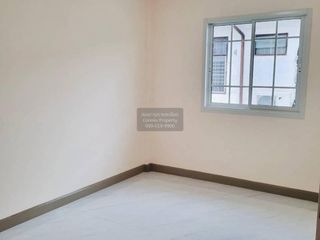 Reihenhaus zum Kauf mit 3 Zimmer in Bang Yai, Nonthaburi
