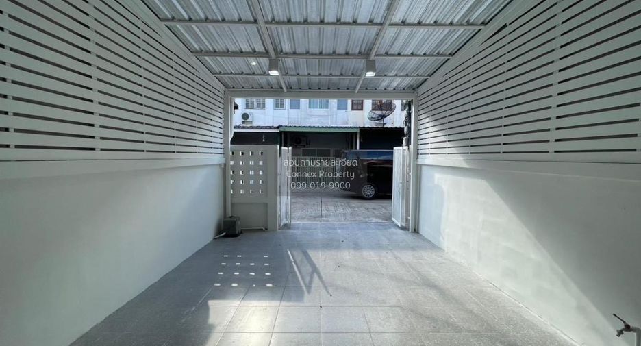 出售 3 卧室 联排别墅 在 Lam Luk Ka, Pathum Thani