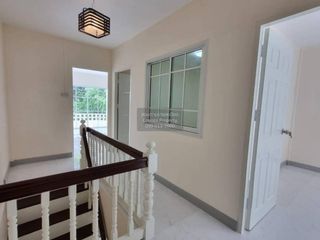 À vendre 3 chambres maison de ville à Bang Bua Thong, Nonthaburi