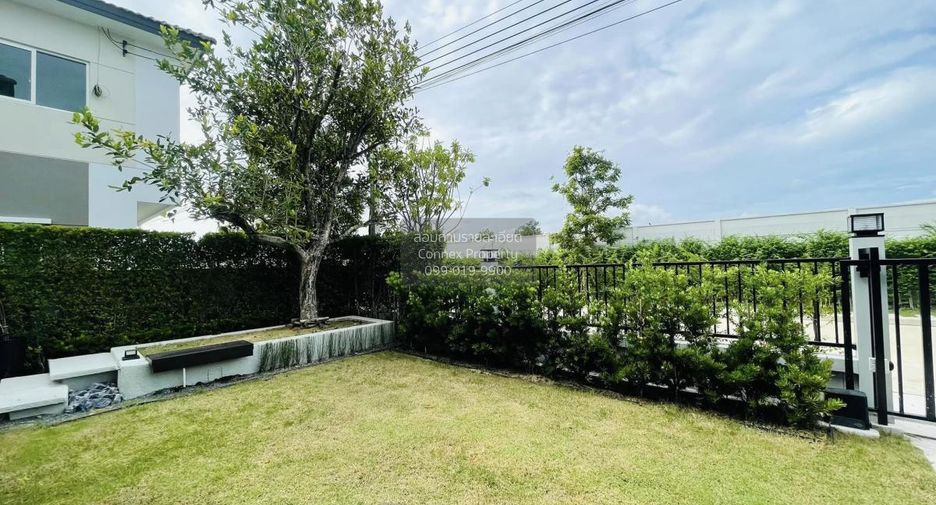 Casa en venta de 4 habitaciones en Lat Krabang, Bangkok
