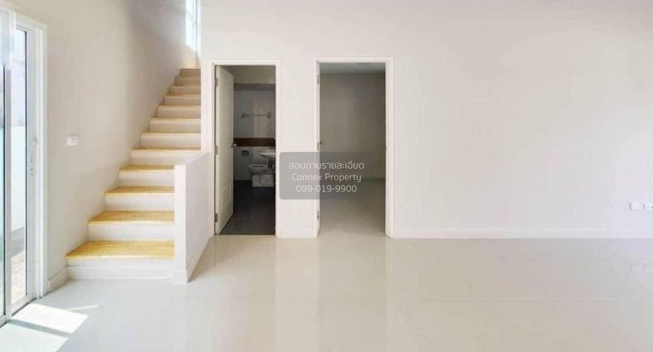 Casa adosada en venta de 4 habitaciones en Bang Bua Thong, Nonthaburi