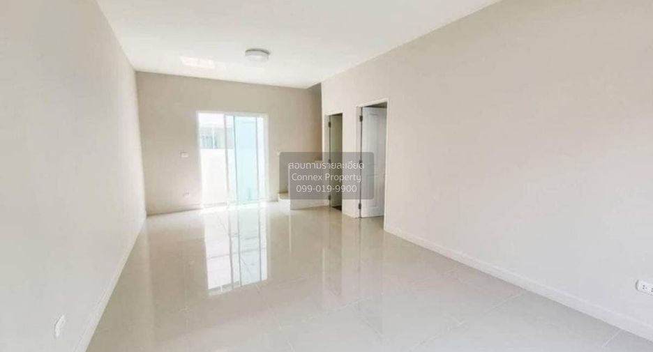 Casa adosada en venta de 4 habitaciones en Bang Bua Thong, Nonthaburi