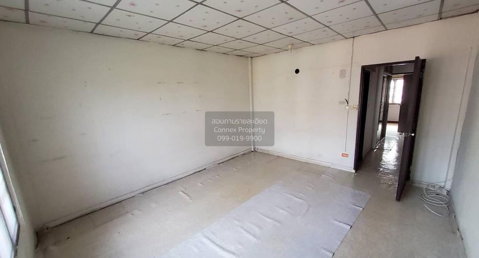 Casa adosada en venta de 2 habitaciones en Khan Na Yao, Bangkok