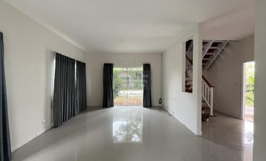 À vendre 4 chambres maison à Bang Sao Thong, Samut Prakan